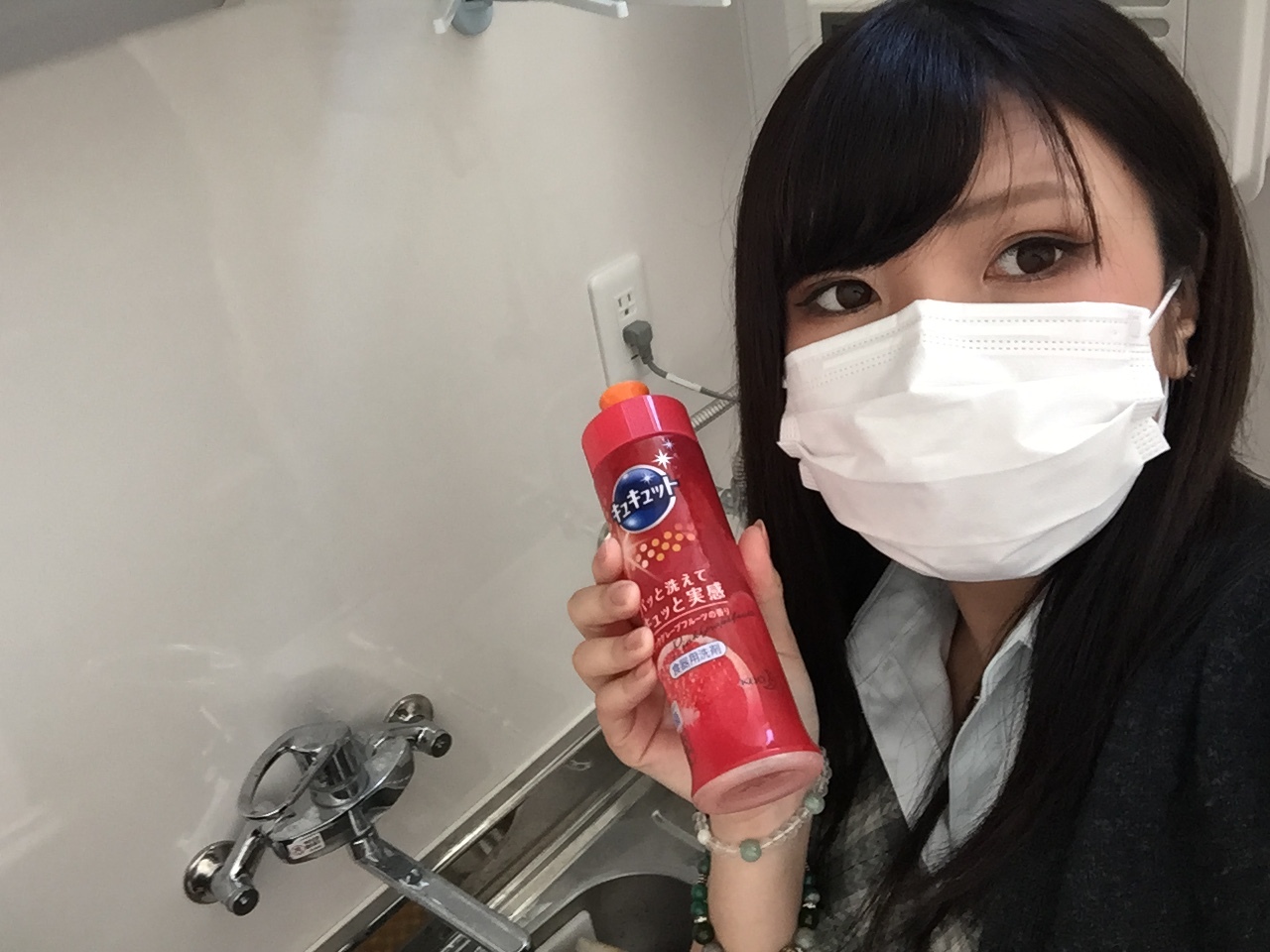 2月14日 水曜日☆佐々木ブログデビュー☆本店レディースブログ☆ランクル200新在入庫しました!!!TOMMY_b0127002_21222012.jpg