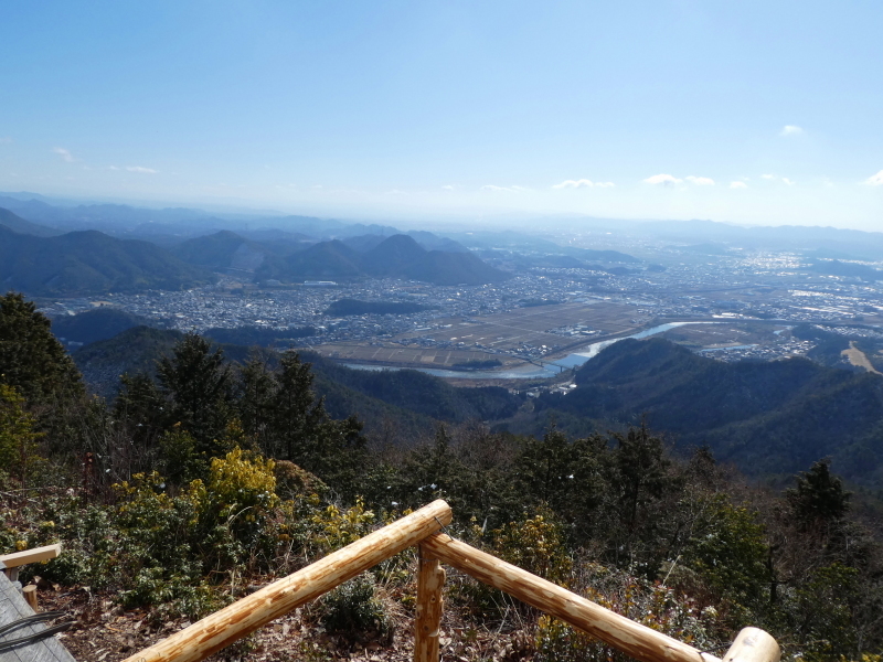 今日のお気に入り写真　美濃市人気の山 誕生山 (601.5M) に登る_d0170615_19030874.jpg