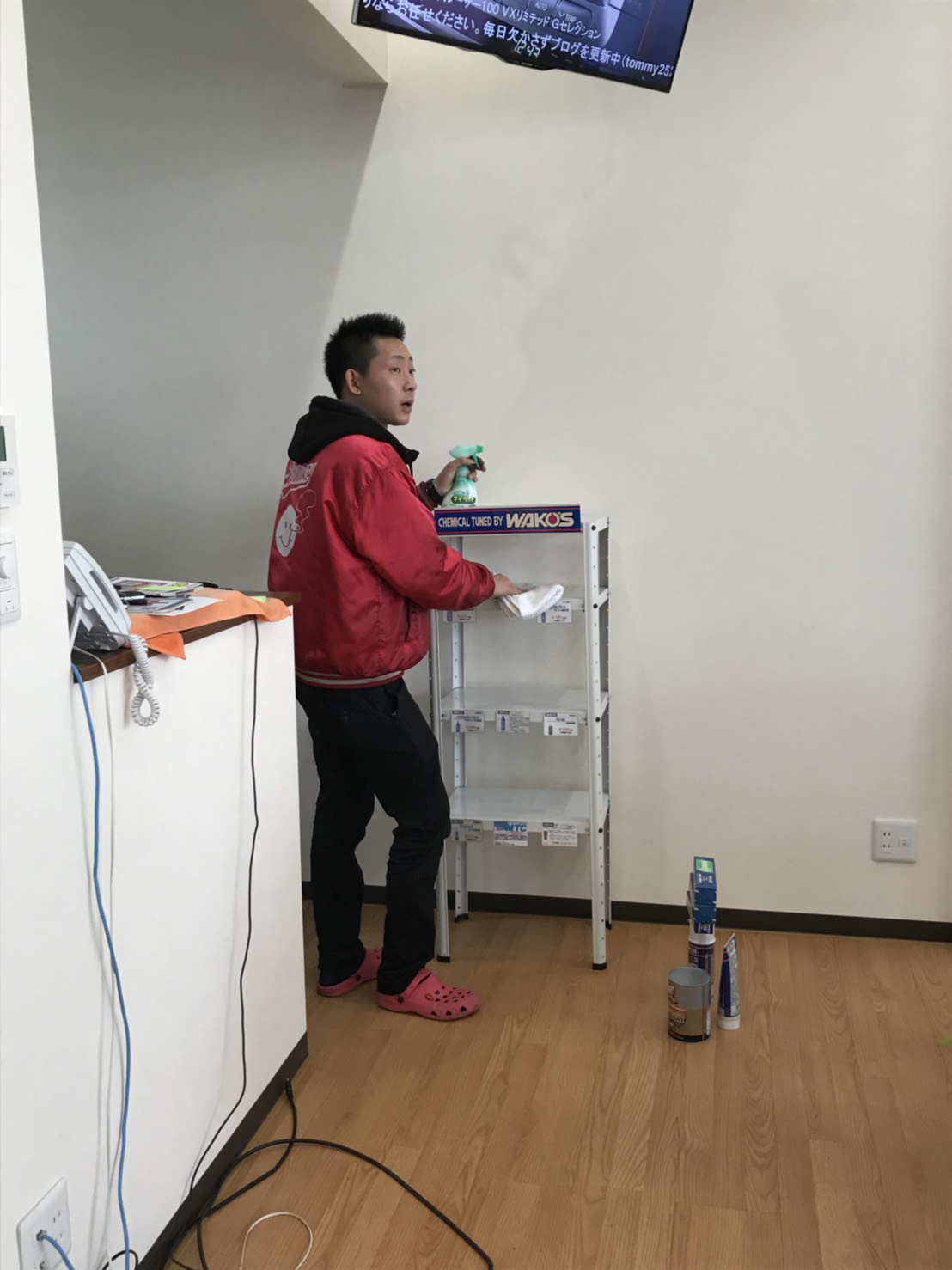 2月15日 木曜日の本店ブログ☆ランクル200ディーゼル♬ランクル・ハマー・ハイエース♬TOMMY_b0127002_1817135.jpg
