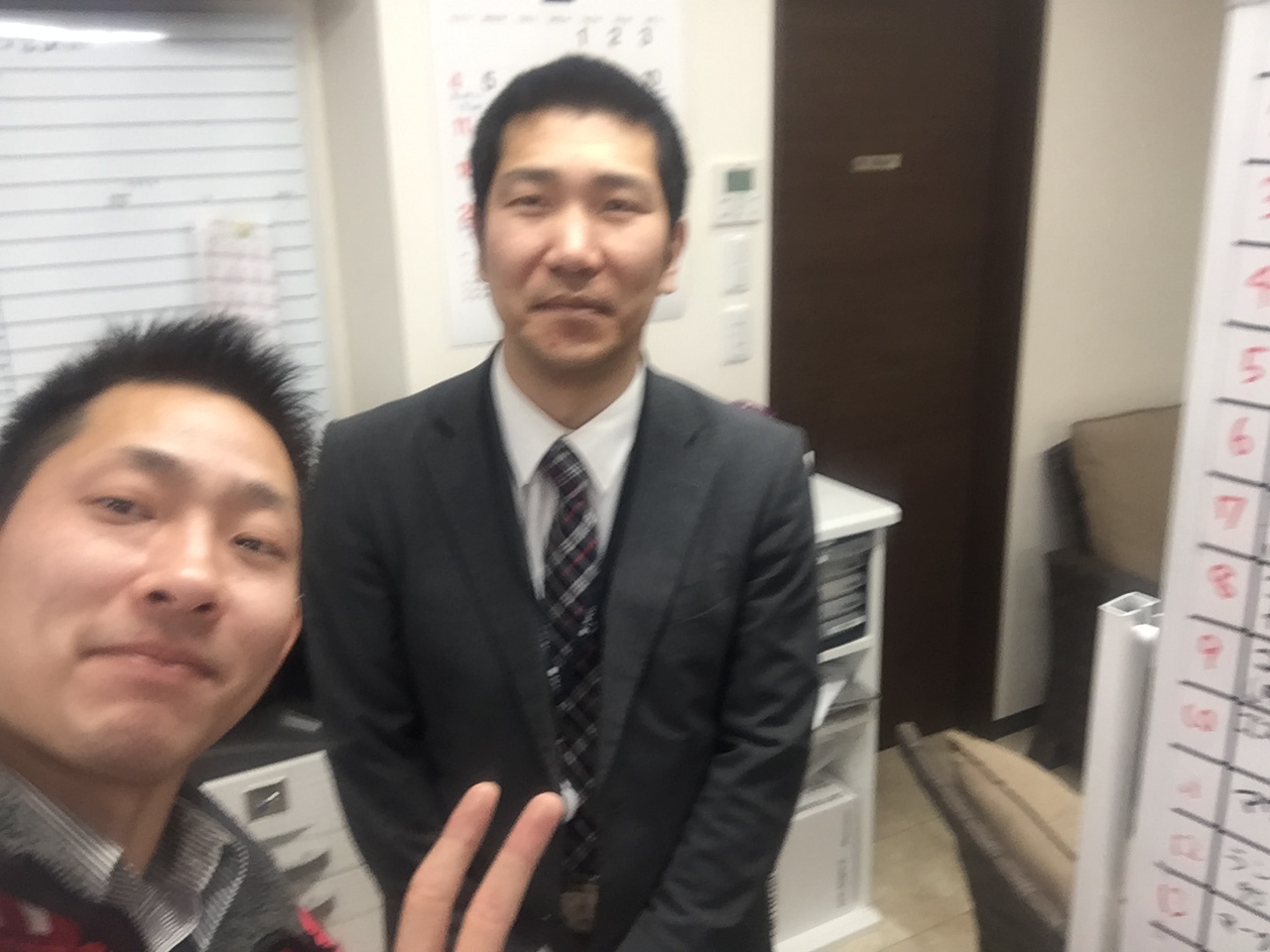 2月15日 木曜日の本店ブログ☆ランクル200ディーゼル♬ランクル・ハマー・ハイエース♬TOMMY_b0127002_19555852.jpg