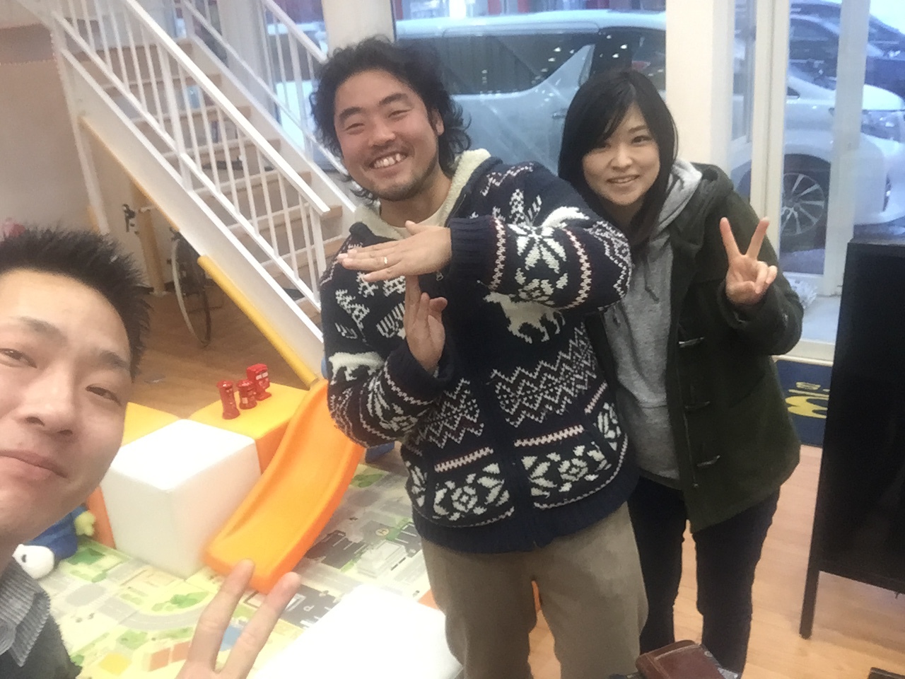 2月15日 木曜日の本店ブログ☆ランクル200ディーゼル♬ランクル・ハマー・ハイエース♬TOMMY_b0127002_19595046.jpg