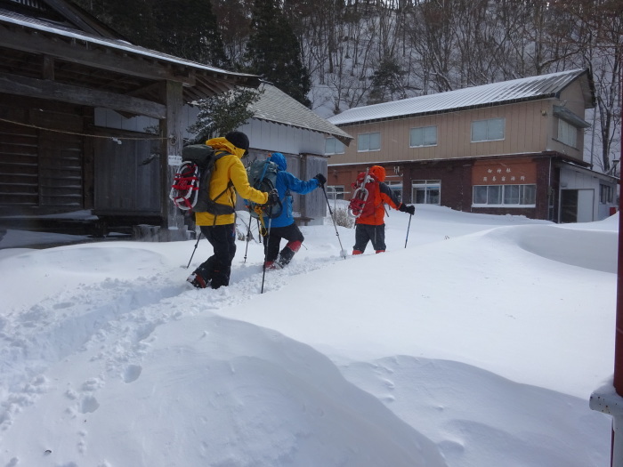 剣山　寒波が来て一日で大雪　_b0124306_21061677.jpg