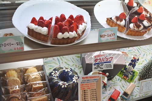 フランス菓子 Deux Mille ドゥ ミール 北杜市明野町 マキパン Homebake パンとお菓子と時々ワイン フランス菓子 Deux Mille ドゥ ミール 北杜市明野町 マキパン Homebake パンとお菓子と時々ワイン