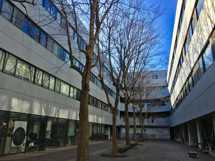 f0238932_22071789.jpg