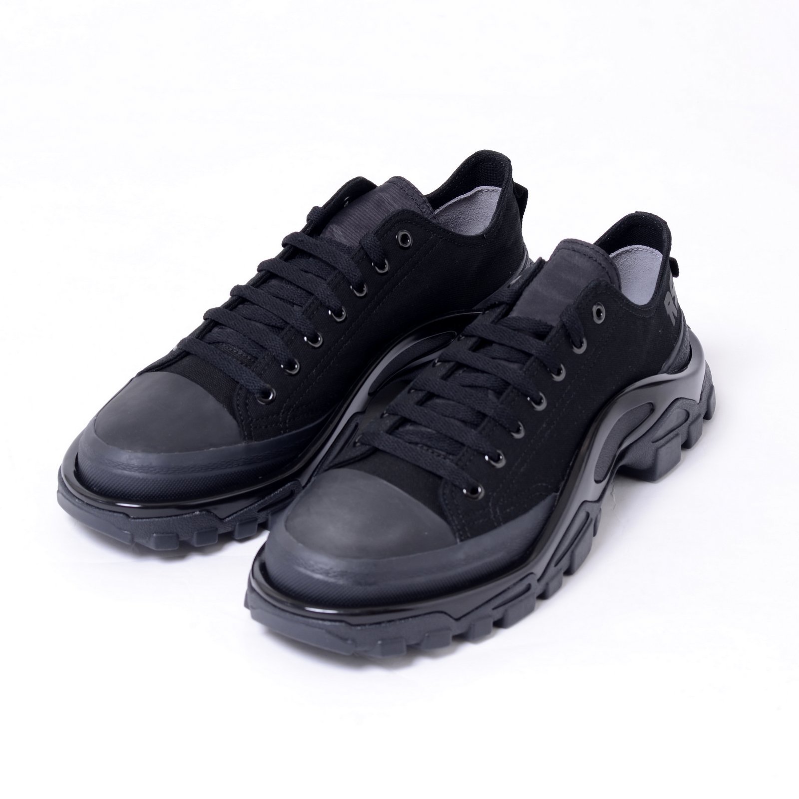 ADIDAS BY RAF SIMONS 入荷情報!!_f0044151_18345832.jpg