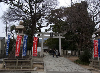 こころを落ち着かせるために、弓弦羽神社に行ってきました。_e0347056_22030381.jpg