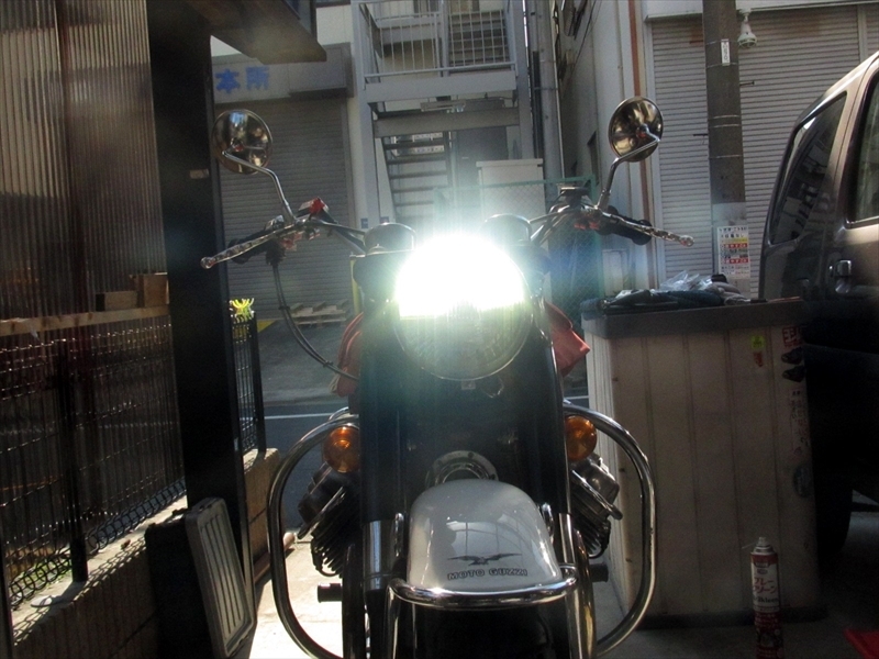 CIBIEでLEDを試す : 日曜の朝はGUZZI、再び