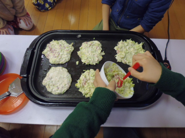 【おやつ教室】2月7日『お好み焼きを作ろう』_f0225094_12354916.jpg