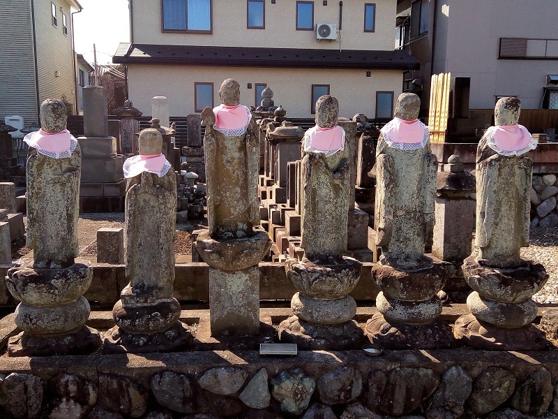 6jizo(ROKUJIZO) walking or cycling course in SAMUKAWA_d0240916_12585185.jpg