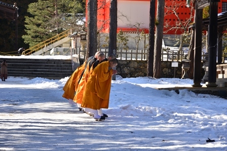 安らぎの散策　　高野山・当麻_c0303868_06464209.jpg