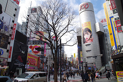 2月19日(月)の109前交差点_b0056983_13390425.jpg