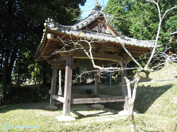 石部神社（いそべじんじゃ、加西市上野町）_d0287413_951798.jpg