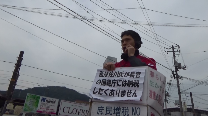 カープのプレイボールを家や球場で見られる日本&緊張感あり、暮らし・福祉を守る広島市政に_e0094315_13594589.jpg