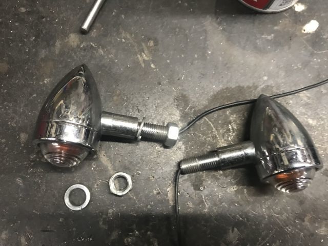 SR400 カスタム かち上げトランペットマフラー完成!_a0164918_19074055.jpg
