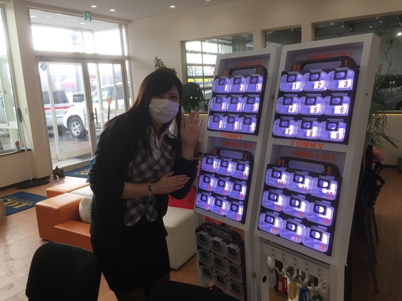 2月21日 水曜日の本店ササキブログ◝(⁰▿⁰)◜ ランクル、アルファード、ハイエース♬TOMMYレンタカー_b0127002_1784821.jpg