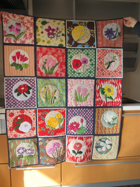 フレンドシップキルト タペストリー