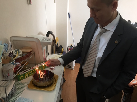 2月23日 金曜日の本店ブログ(´▽`) 本日Fさまミラ納車★ありがとうございます!トミーレンタカー・ランクル、アルファード、ハイエース_b0127002_17551482.jpg