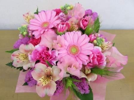 桃 大阪府茨木市の花屋フラワーショップ花ごころ のブログ