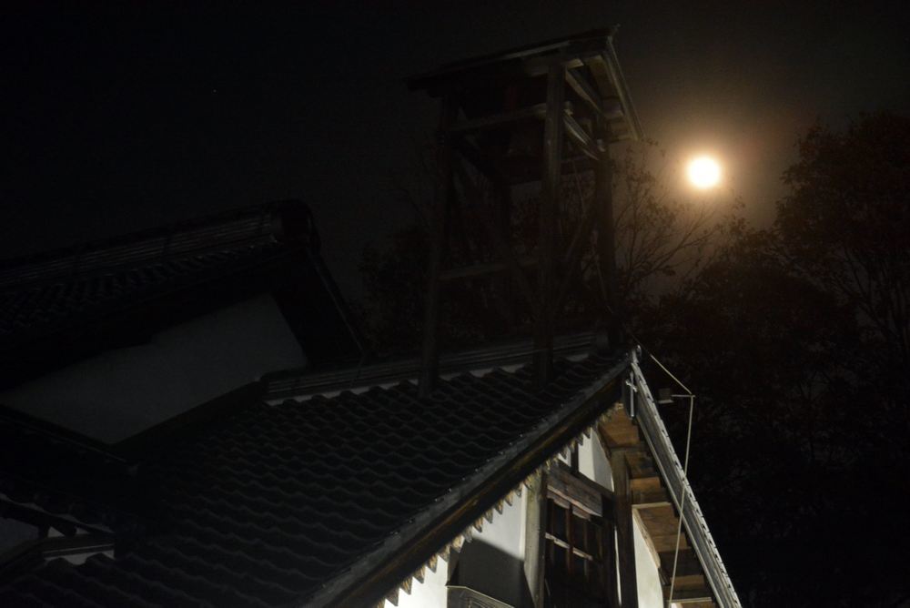 スーパームーン(の一日前)_e0373930_20521425.jpg