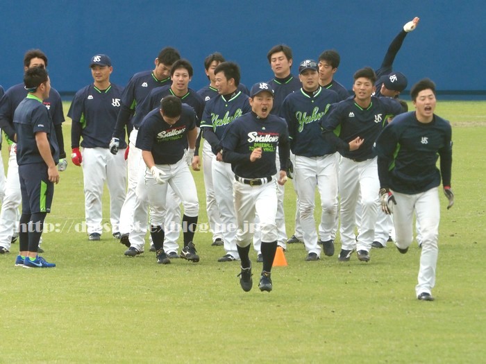 2018浦添キャンプ、山崎晃大朗選手（動画5）_e0222575_20214975.jpg