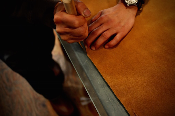 leather work_b0172633_20415994.jpg