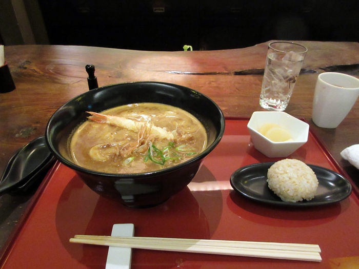 【ホテルニューオータニ】「麺処NAKAJIMA」で贅沢なカレーうどん_b0009849_17561761.jpg