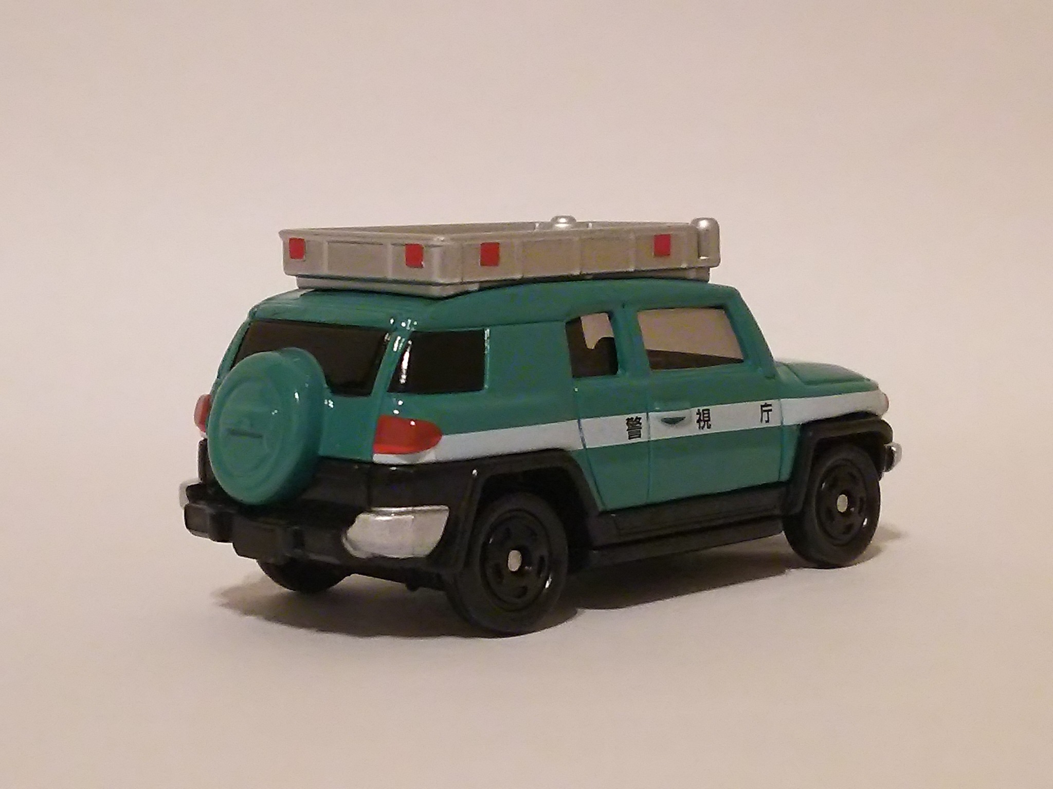 タカラトミー・トミカNo.31 トヨタ FJクルーザー パトロールカー