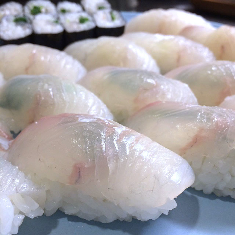 釣ったヒラメで 寿司祭り グンジ家の食卓