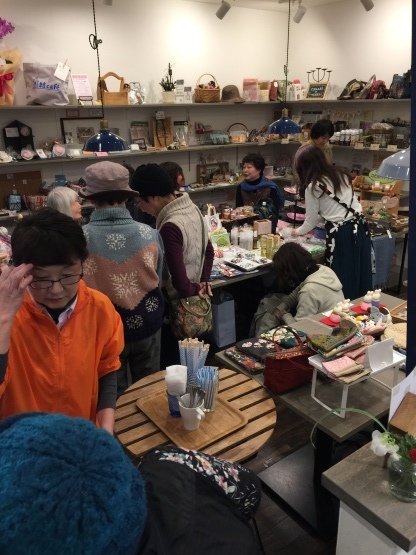 c0367631_10282413.jpeg