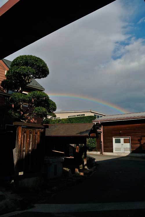 【山梨銘醸ブラブラと虹!!(山梨・北杜)】_a0005436_14220840.jpg