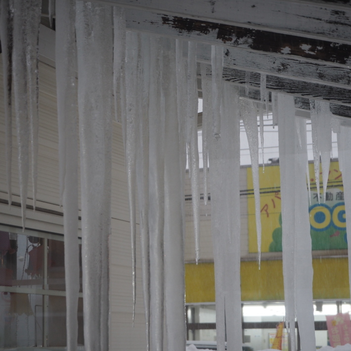 2月はずーっと雪の事ばかりでした。_b0378101_14330425.jpg