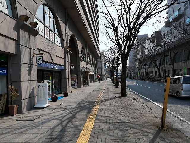 五日市駅北口_c0188437_09502525.jpg