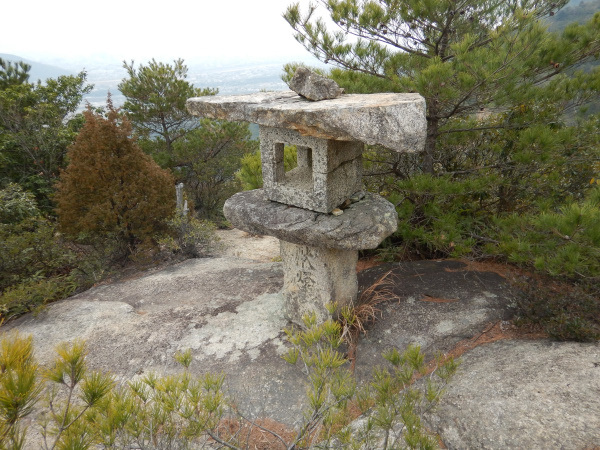 プチ岩登り体験♪　～右田ケ岳 426ｍ～ _b0366871_21204004.jpg