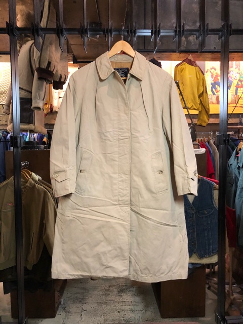 \"BURBERRYS\"Coat!!(大阪アメ村店)_c0078587_0534050.jpg