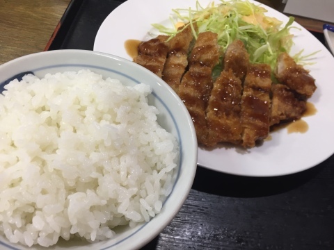 手打ちうどん・丼の店 さとう @郡家_e0115904_15092076.jpg