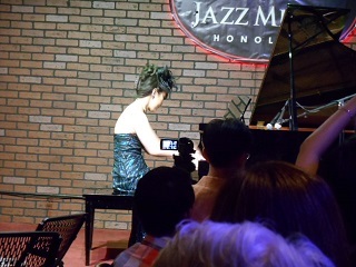 a0242019_03442488.jpg