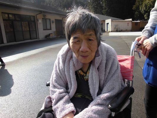 2/26 朝の散歩_a0154110_08373190.jpg