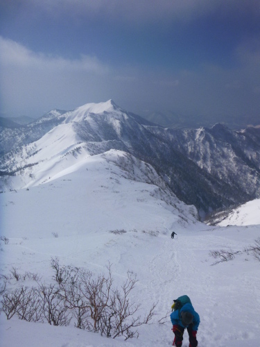 2018.2.26  武尊山登山！_a0236914_18362859.jpg