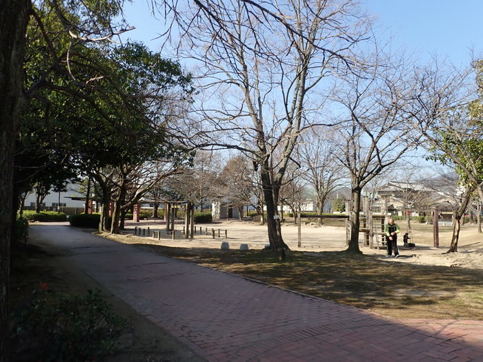 佐伯区民文化センター&五日市中央公園_c0116915_00041790.jpg