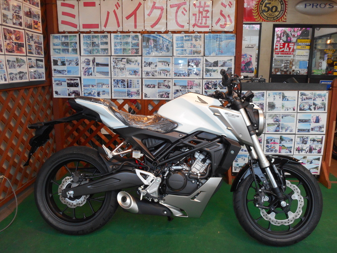 ｃｂ125ｒ入荷 北九州市八幡西区のバイク屋 バイパスホンダ八幡店 山口店長ブログ