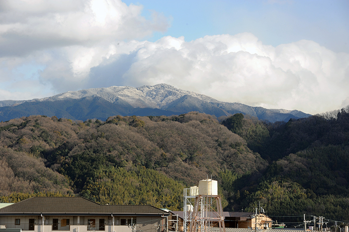 児童画クラス 雪の金剛山を描こう!_b0212226_14155204.jpg