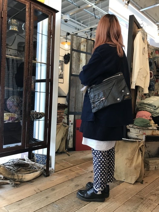 キャピタル Kapital レザーライダースリメイク サコッシュ kountry