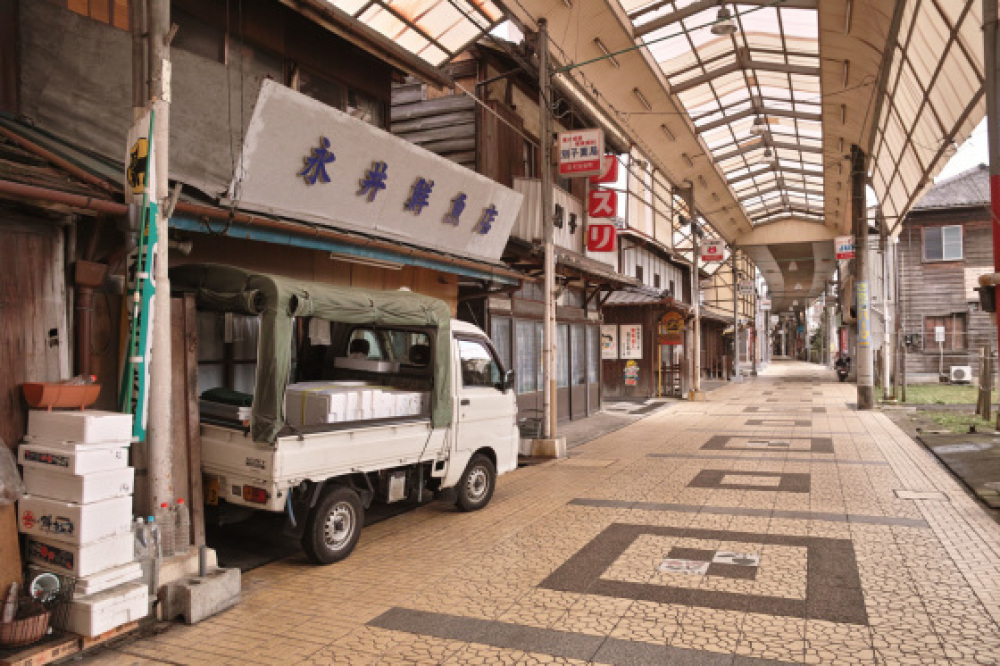 愛媛県新居浜市「喜光地商店街」_a0096313_23472873.jpg