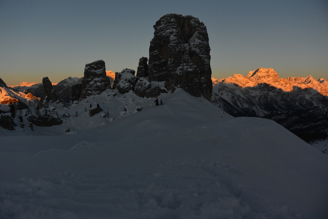 2018年2月 『イタリア・ドロミテ - バラの伝承 -』 February 2018 \"Enrosadira, Dolomiti in Italy\"_c0219616_05011184.jpg