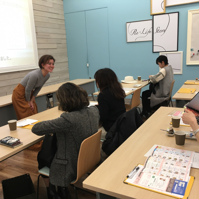 パナソニックセンター大阪くらしの大学 ヴィンテージスタイルのテーブルコーディネート講師_f0375763_15001272.jpg