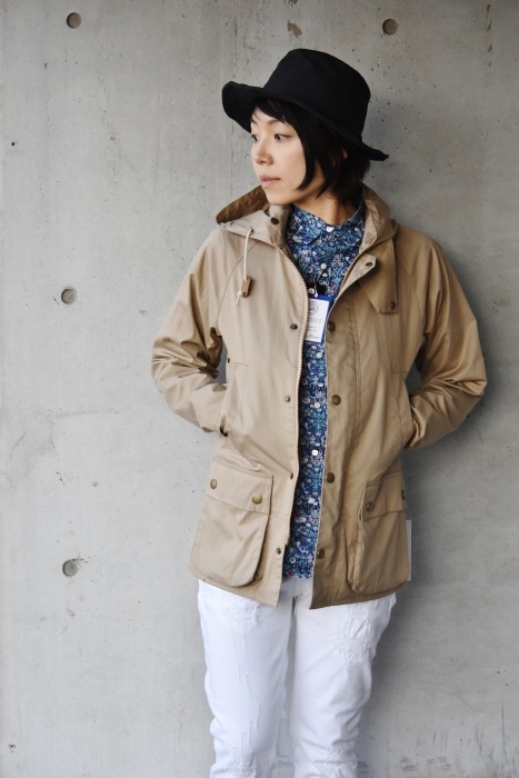 春の18番★　Barbour ･･･ HOODED BEDALE 70/30！★！_d0152280_15594054.jpg