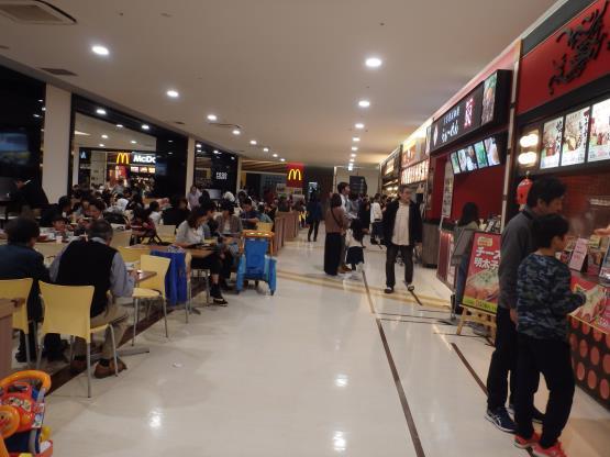 マクドナルド イオンモール猪名川店_c0118393_18422217.jpg