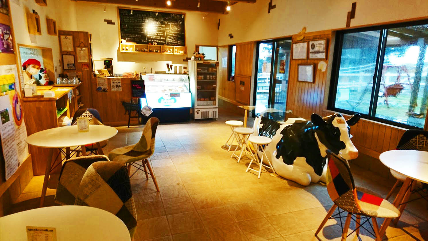 お気に入りのチーズ工房!高秀牧場チーズ工房_b0083801_23422409.jpg