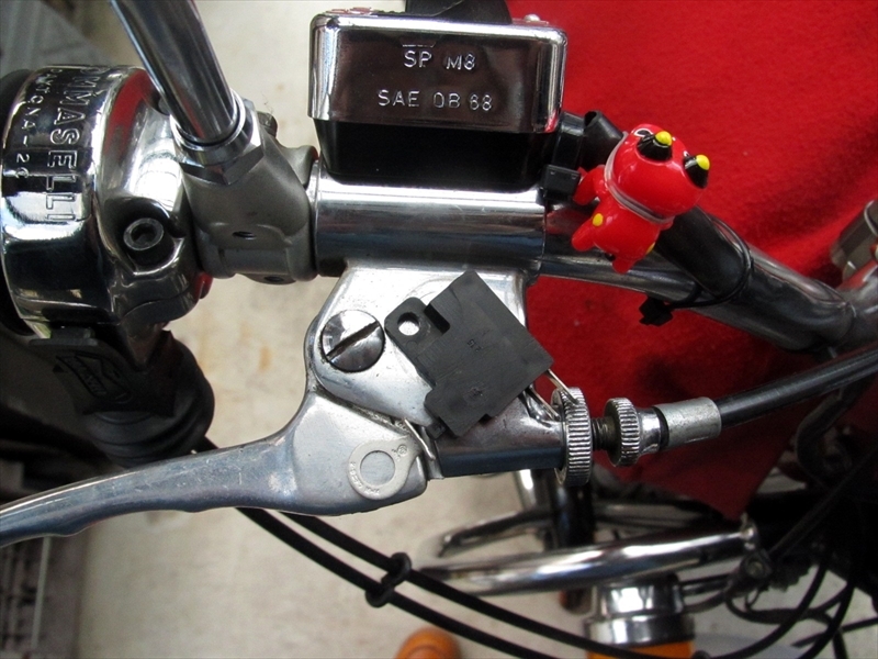 日本最大の バイク ブレーキ スイッチ 左右 L R フロント リア 簡単交換