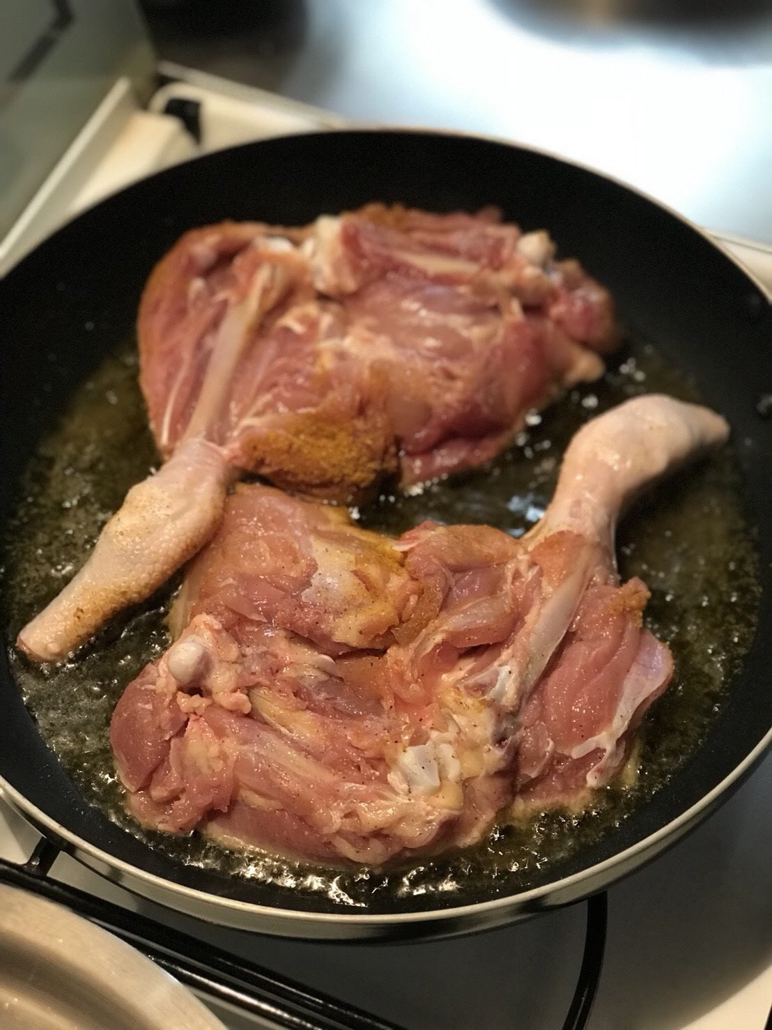 シェフに習う本格フレンチ|鶏骨付きもも肉のフレンチなカレー(キュリー)_b0345136_09345759.jpg